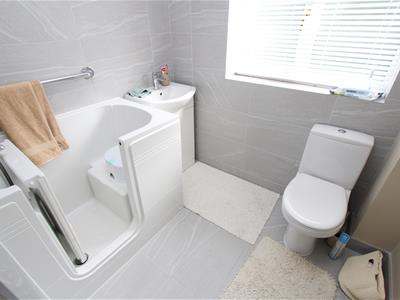 Picture 18
